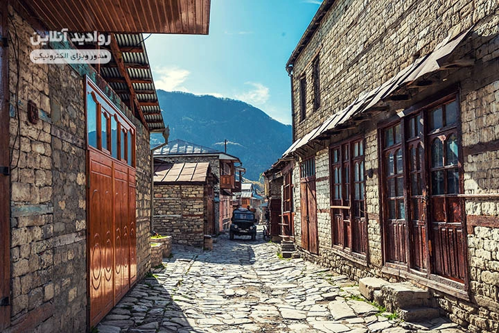 بازارهای سنتی و مراکز خرید مدرن باکو